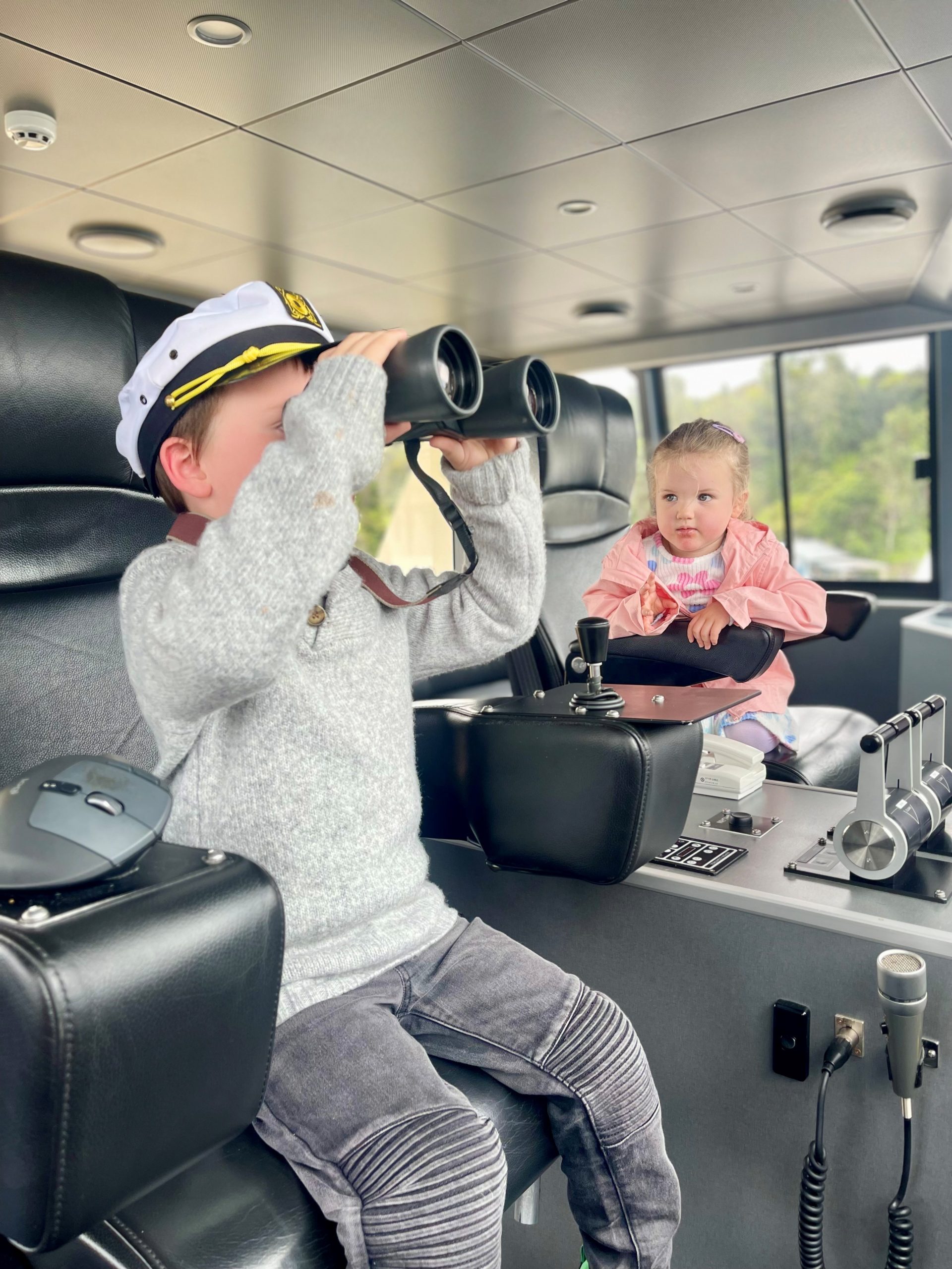 Kids cruise free: we’re going on a tiger hunt at World Heritage Cruises! 